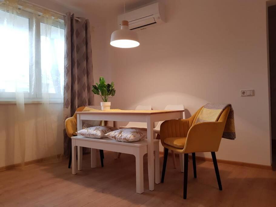 Living City, Apartament Cu Doua Dormitoare Sibiu Exterior photo